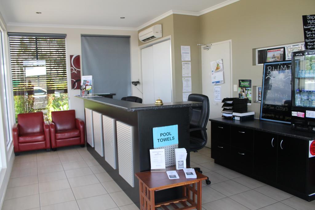 Blackwater Motor Inn מראה חיצוני תמונה