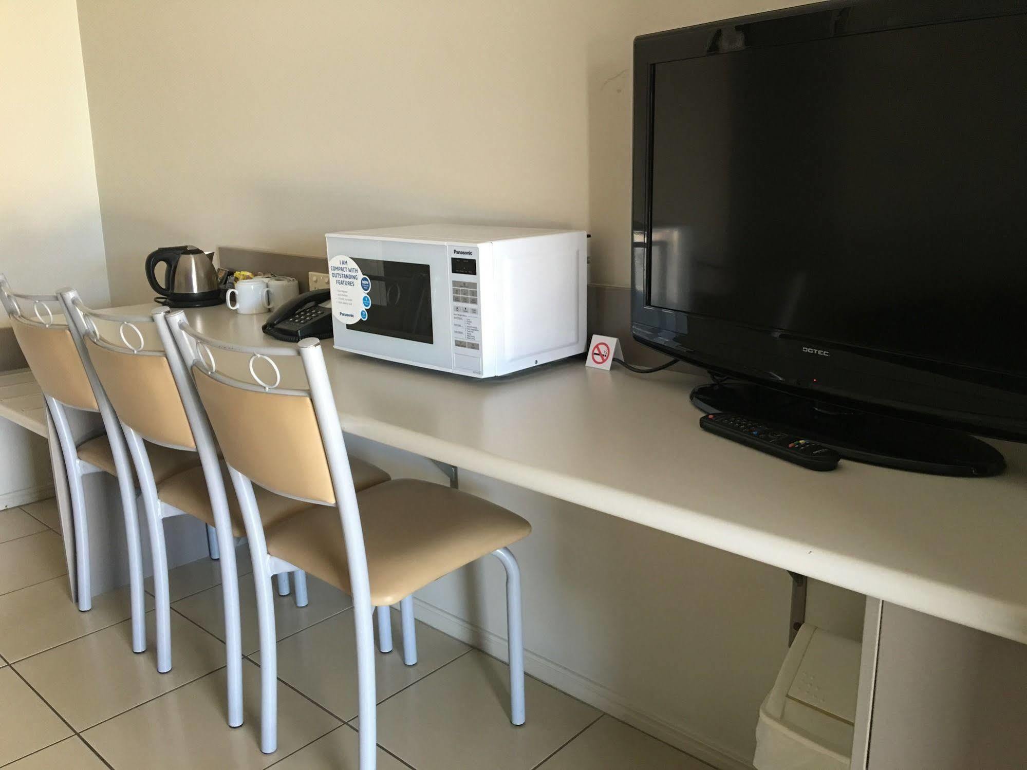 Blackwater Motor Inn מראה חיצוני תמונה