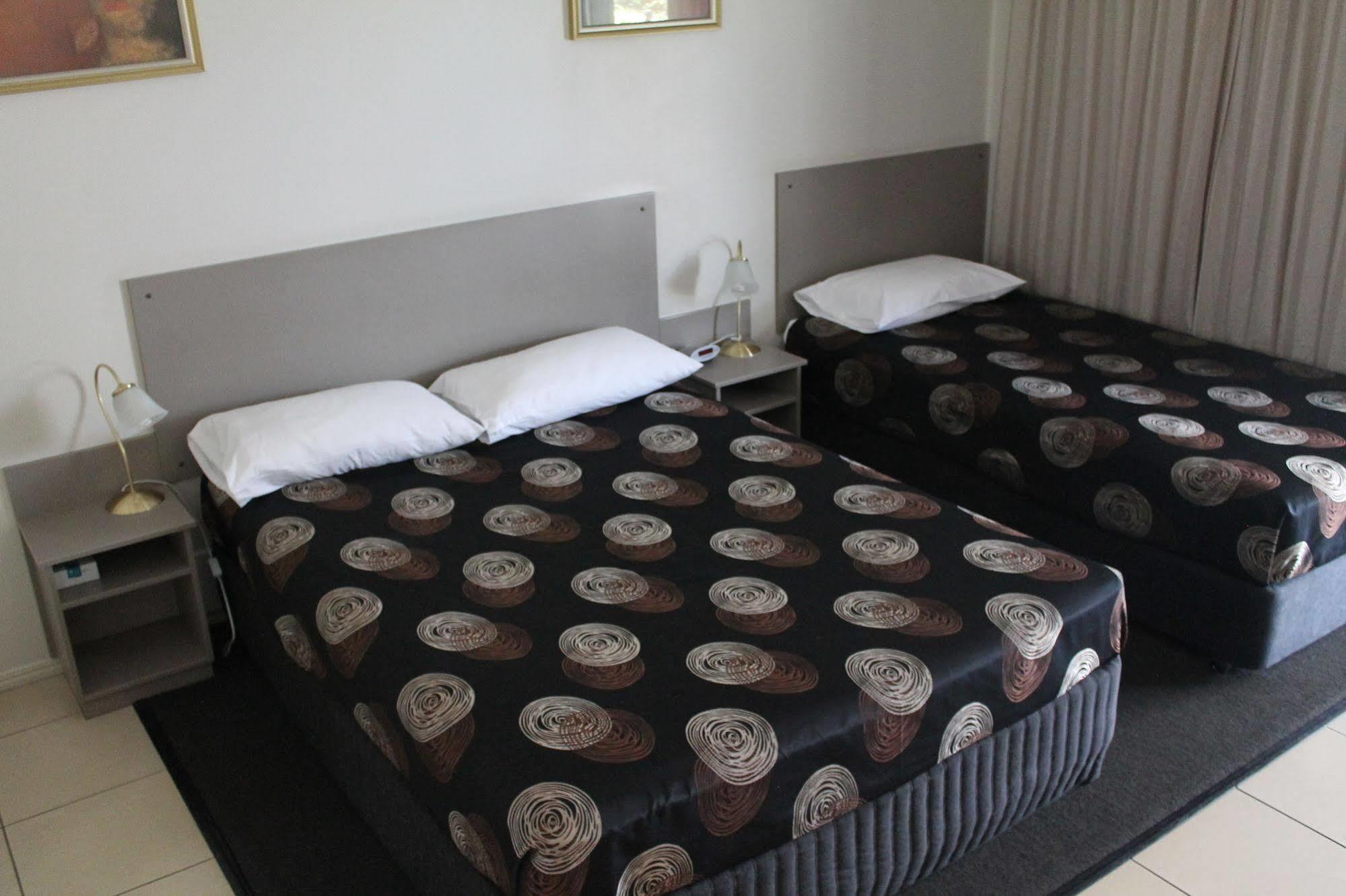 Blackwater Motor Inn מראה חיצוני תמונה